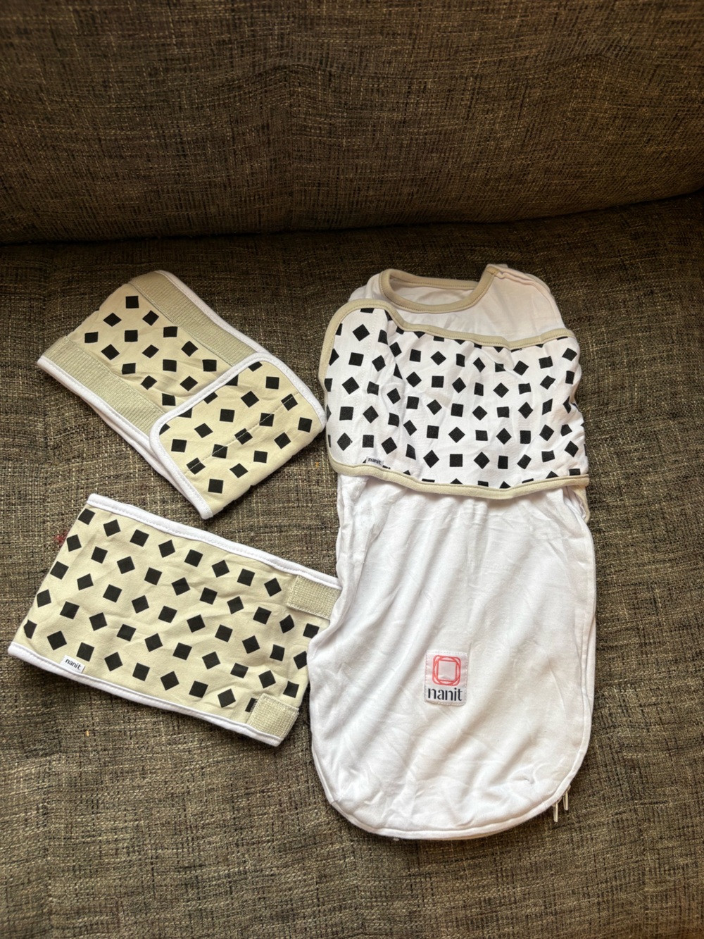 Nanit Breathing Wear Swaddle and Breathing Bands